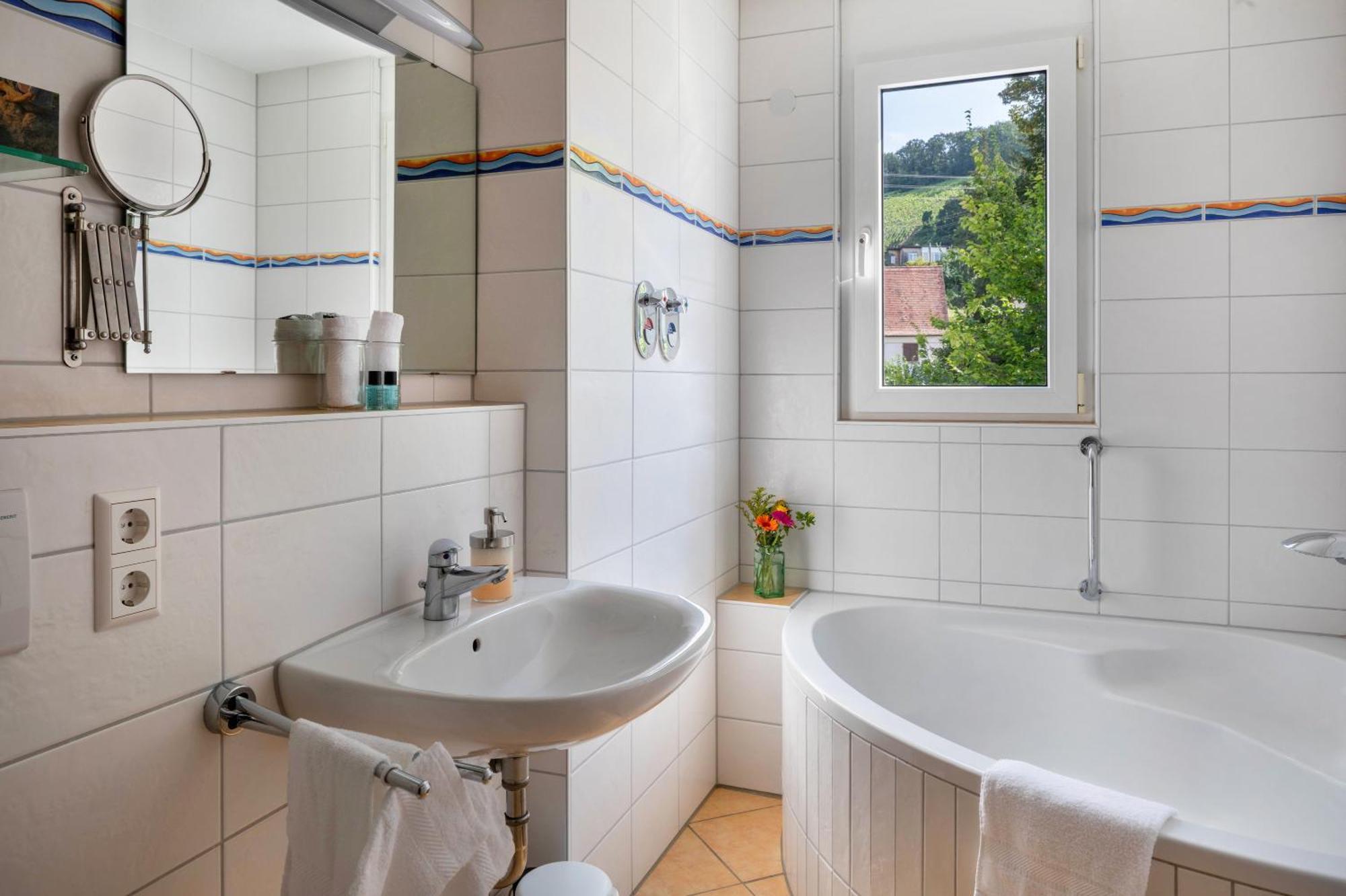 Ferienwohnung Am Neumagen Щауфен им Брайсгау Екстериор снимка